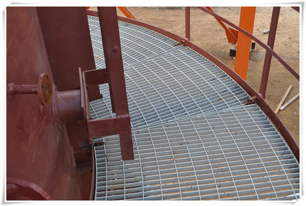 脫硫塔專(zhuān)用平臺(tái)鋼格板 脫硫塔專(zhuān)用平臺(tái)鋼格板