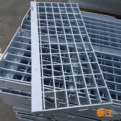 脫硫塔專(zhuān)用平臺(tái)鋼格板 脫硫塔專(zhuān)用平臺(tái)鋼格板